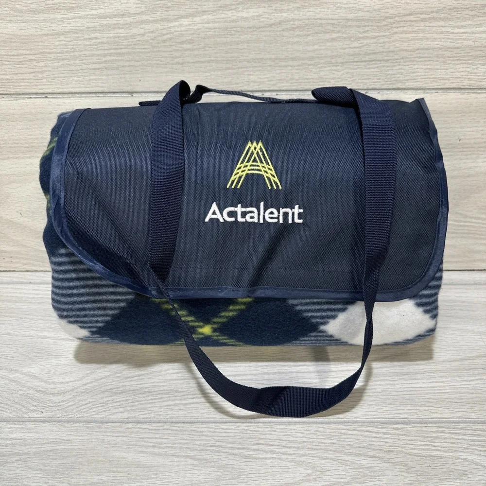 Travel Picnic Beach Camping Fleece Blanket Carry Strap‎ *Unknown Size*